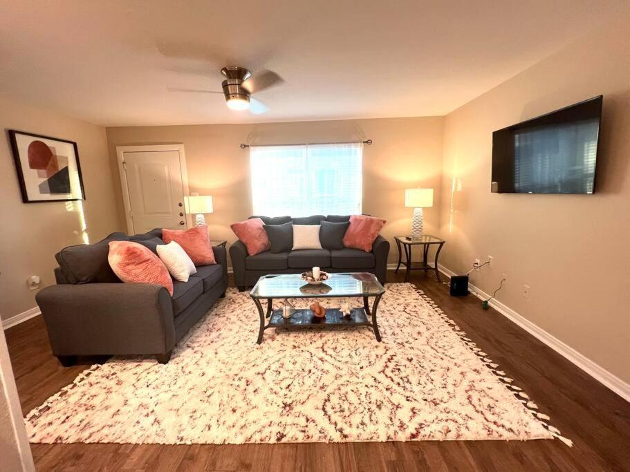 Lovely 2 Bedroom/2 Bath Houston, Heights/Galleria Eksteriør billede