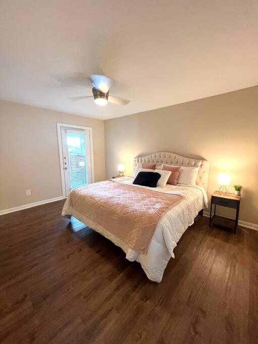 Lovely 2 Bedroom/2 Bath Houston, Heights/Galleria Eksteriør billede